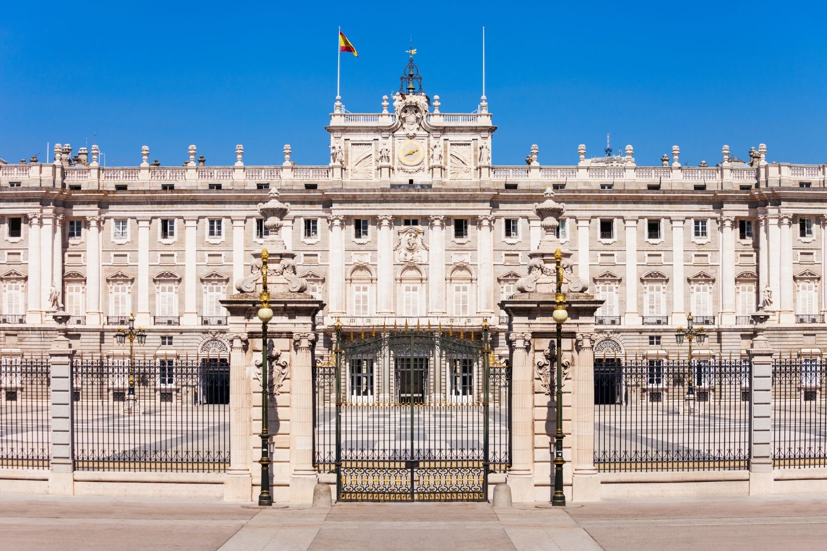 VISITA GUIADA AL PALACIO REAL DE MADRID