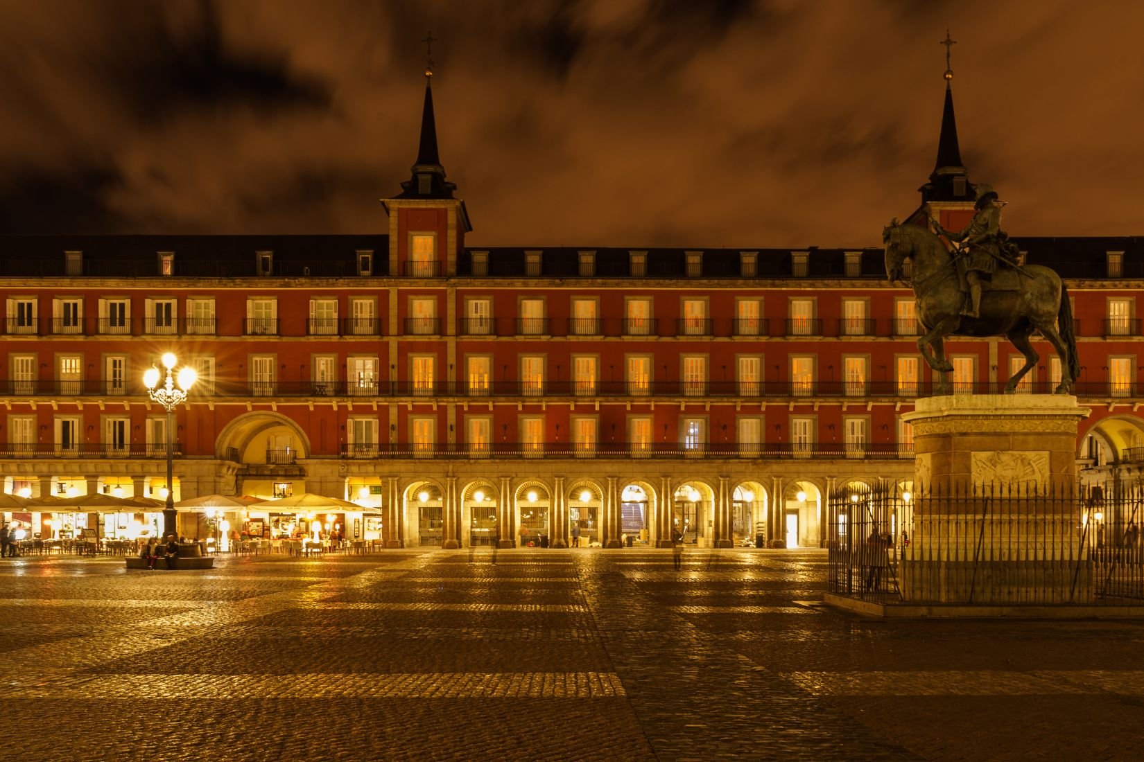 MISTERIOS Y LEYENDAS DE MADRID