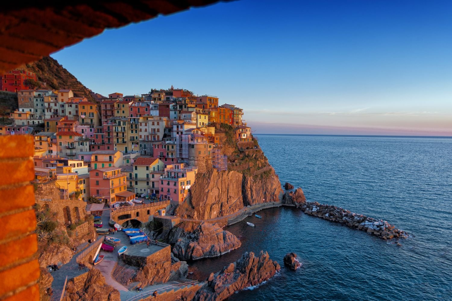 CINQUE TERRE FROM MILAN