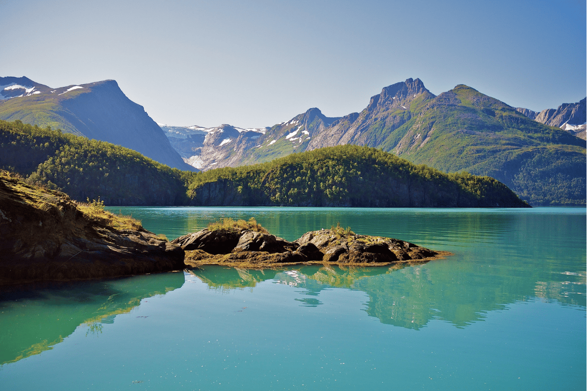 NORDIC ROUTE: FJORDS & NORTHERN POLAND