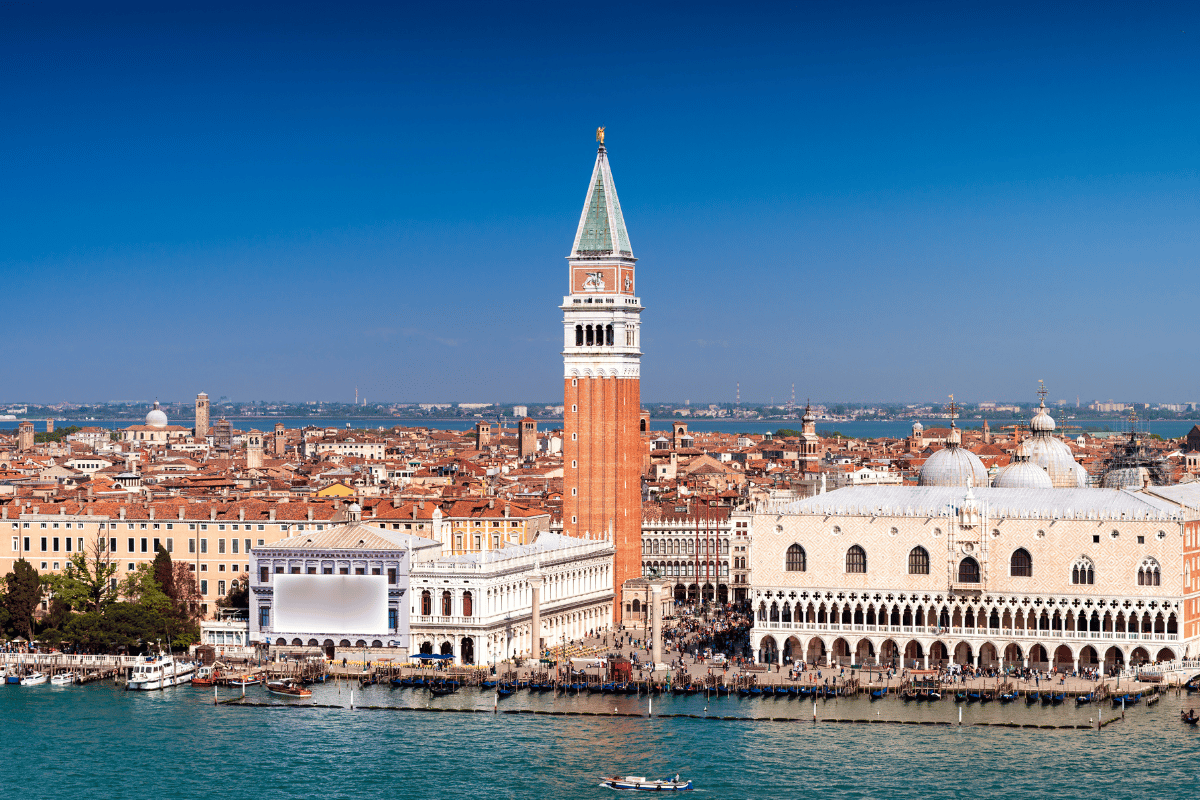 QUINTESSENTIAL VENICE