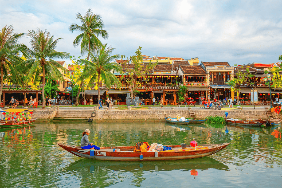REFLEJOS DE VIETNAM