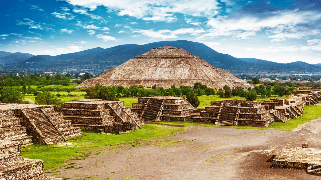 MEXICO CITY & COLONIAL TREASURES