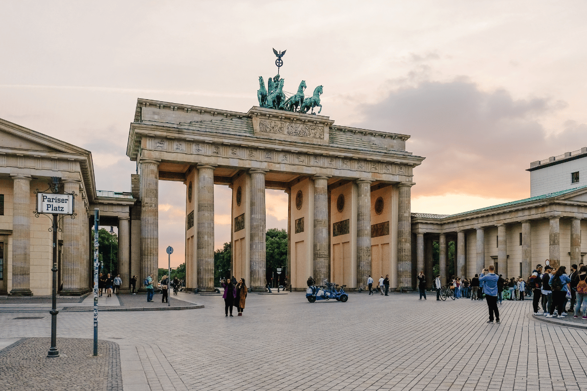 CAPITALES IMPERIALES Y BERLIN
